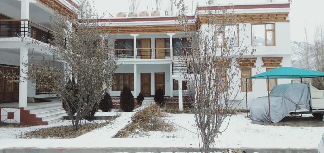Hotel Nubra Residency Charasa Экстерьер фото