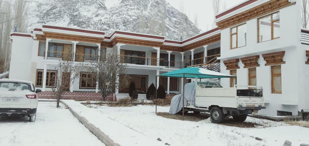 Hotel Nubra Residency Charasa Экстерьер фото